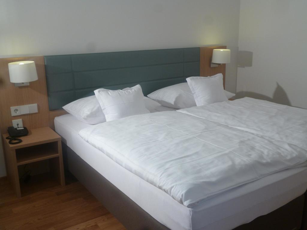 Hotel Seepark Garni Uberlingen Bilik gambar